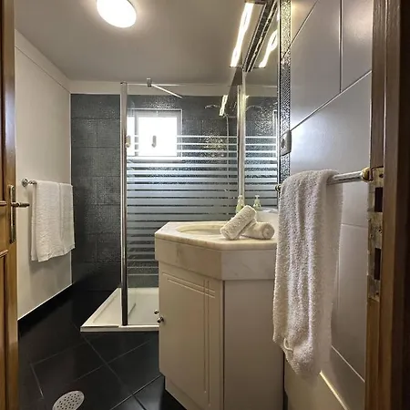 All Warmth - Colinas Do Lido